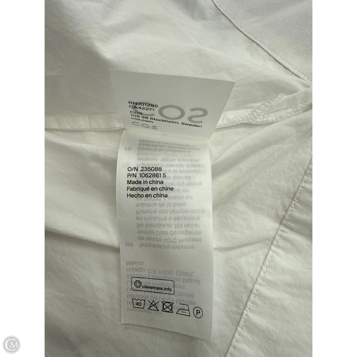 Top Long Sleeve By Cos In White, Size: S