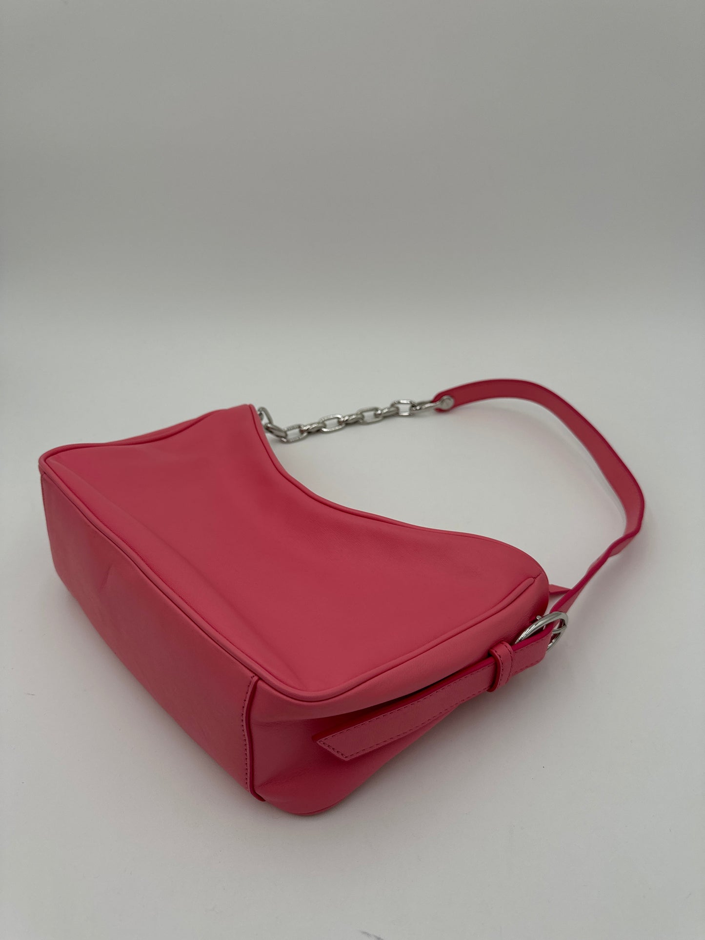 Handbag Luxury Designer By Marc Jacobs, Size: Medium