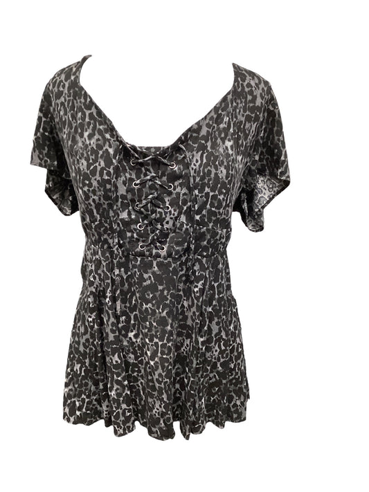 Animal Print Top Short Sleeve Torrid, Size 1