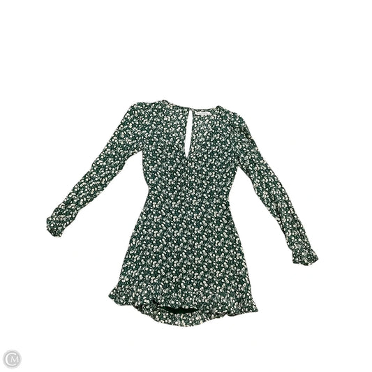 Dress Casual Short By Reformation In Green, Size: S