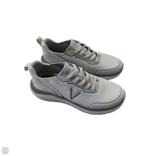 Shoes Athletic By Vionic In Grey, Size: 10