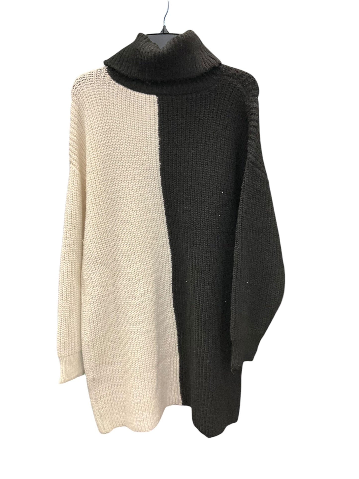 Sweater By Eloquii In Black White, Size: 18