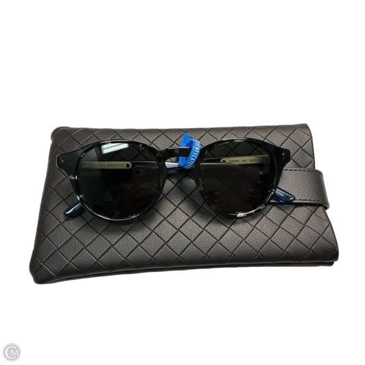 Sunglasses Luxury Designer By Bottega Veneta