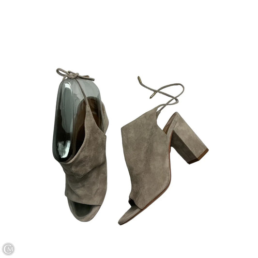 Sandals Designer By Aquazzura In Grey, Size: 7.5