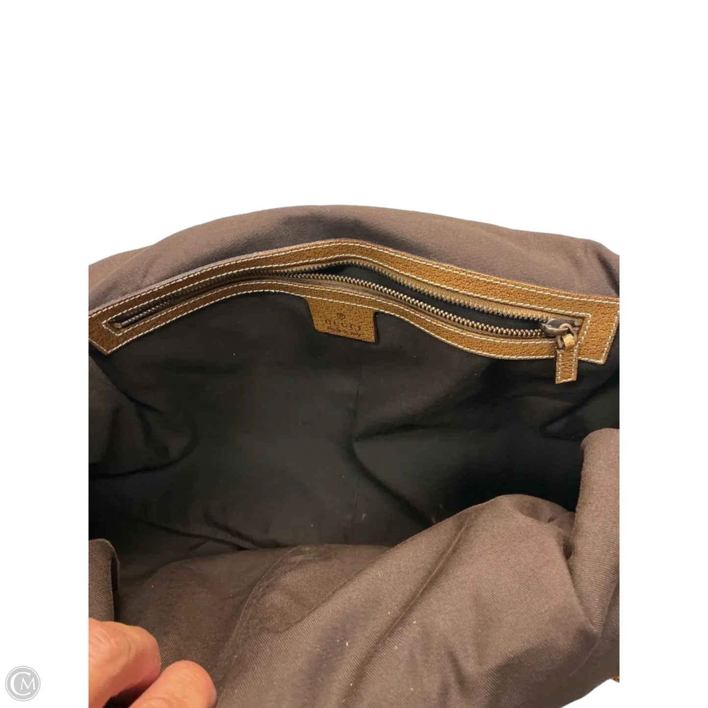 Handbag Luxury Designer By Gucci, Size: Medium