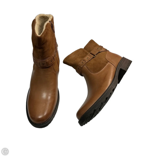 Boots Ankle Flats By Earth In Brown, Size: 11