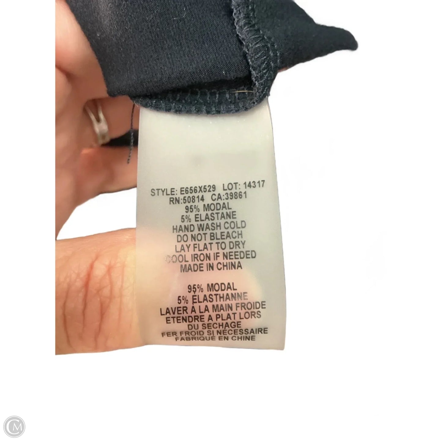 Top Long Sleeve By Elie Tahari In Black, Size: M