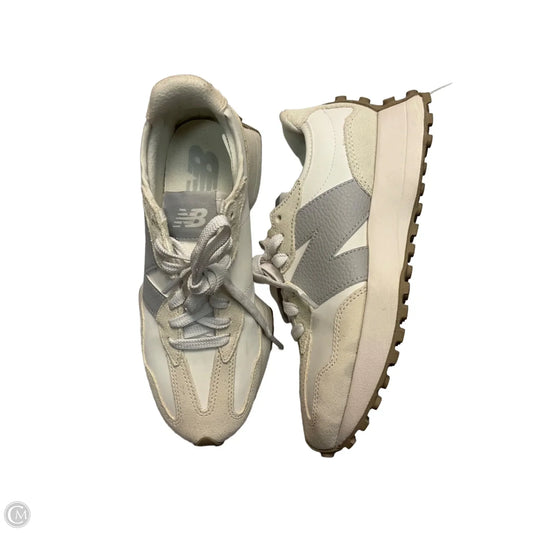 Shoes Athletic By New Balance In Cream, Size: 6