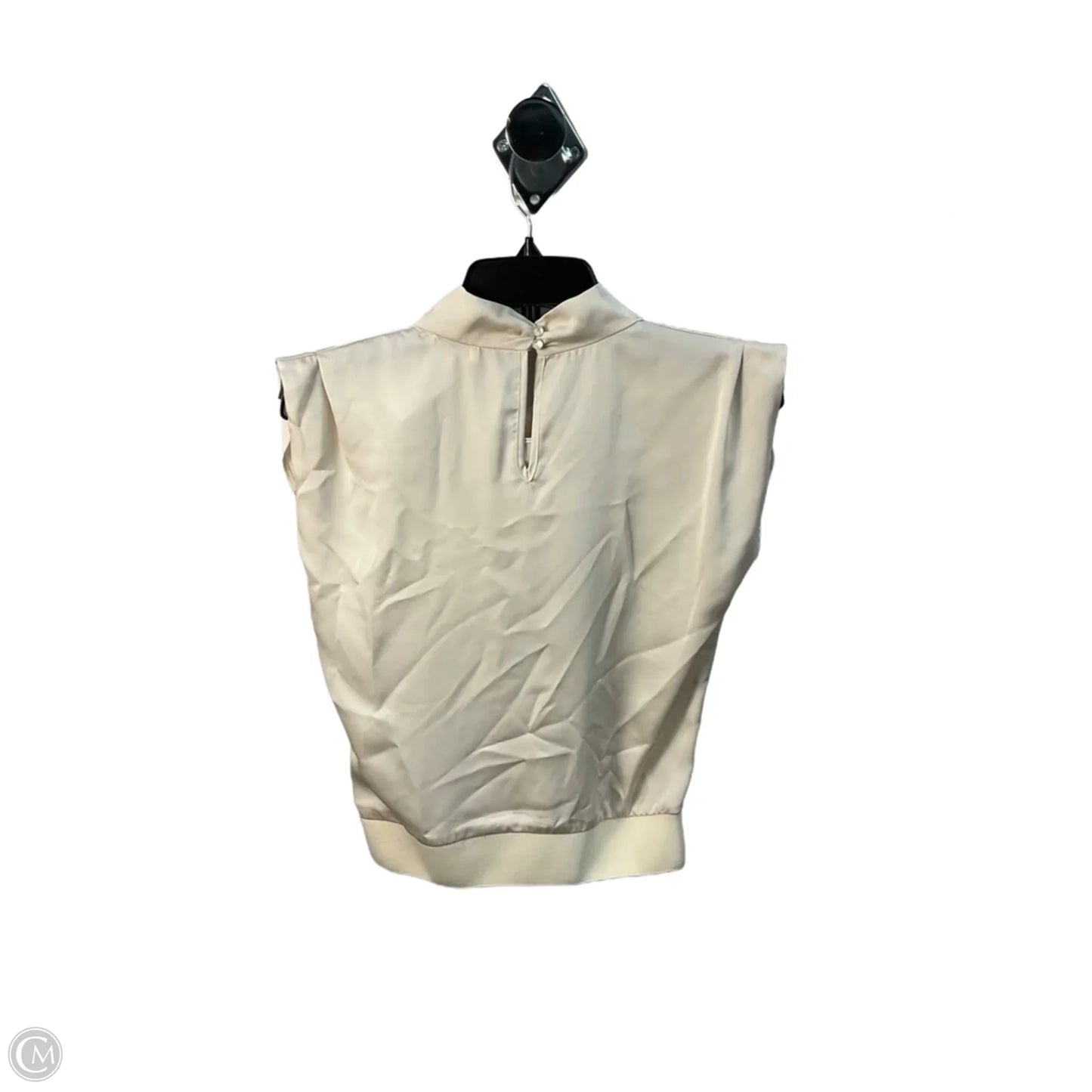 Top Short Sleeve By Heartloom In Beige, Size: Xs