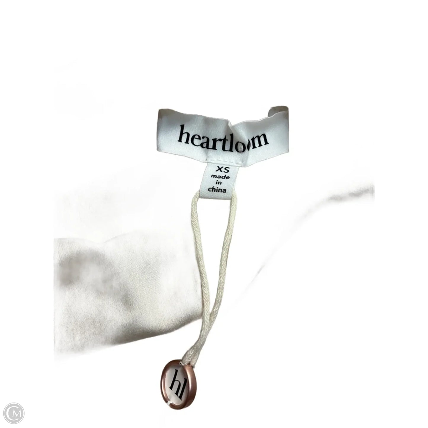 Top Short Sleeve By Heartloom In Beige, Size: Xs