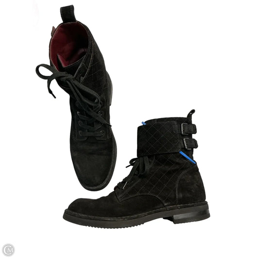 Boots Luxury Designer By Chanel In Black, Size: 11