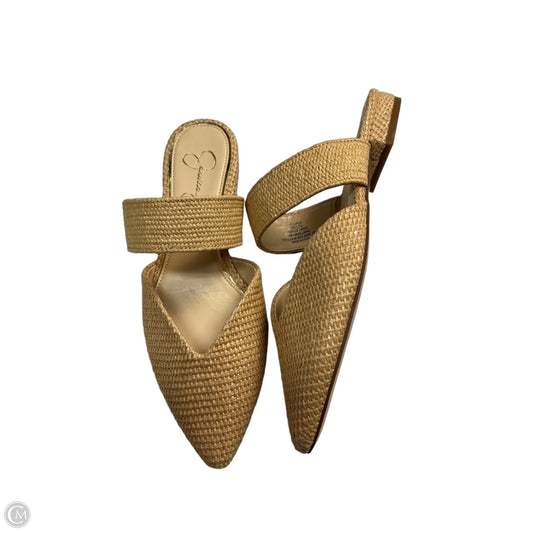 Shoes Flats By Jessica Simpson In Cream, Size: 7