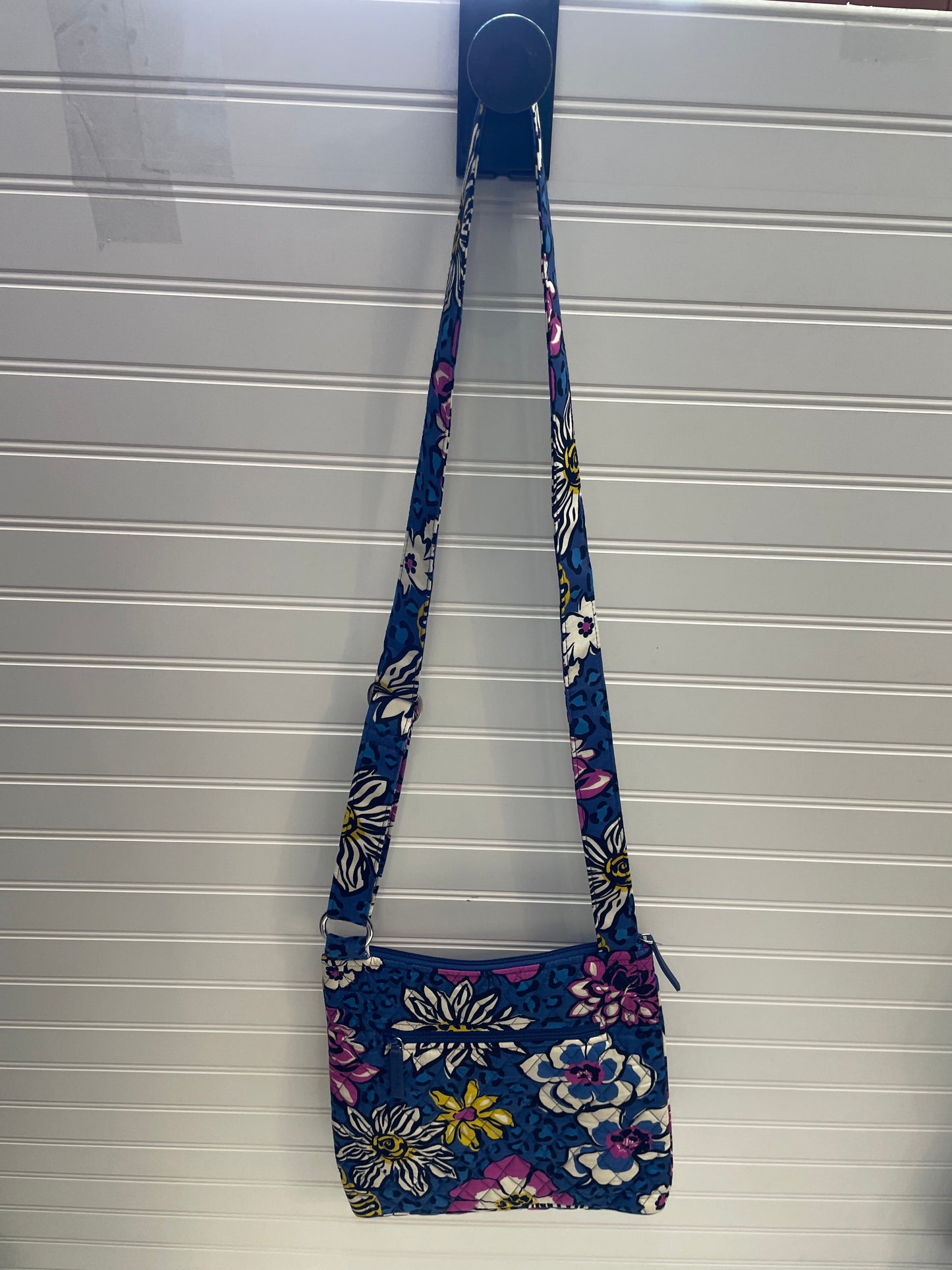 Crossbody By Vera Bradley, Size: Medium