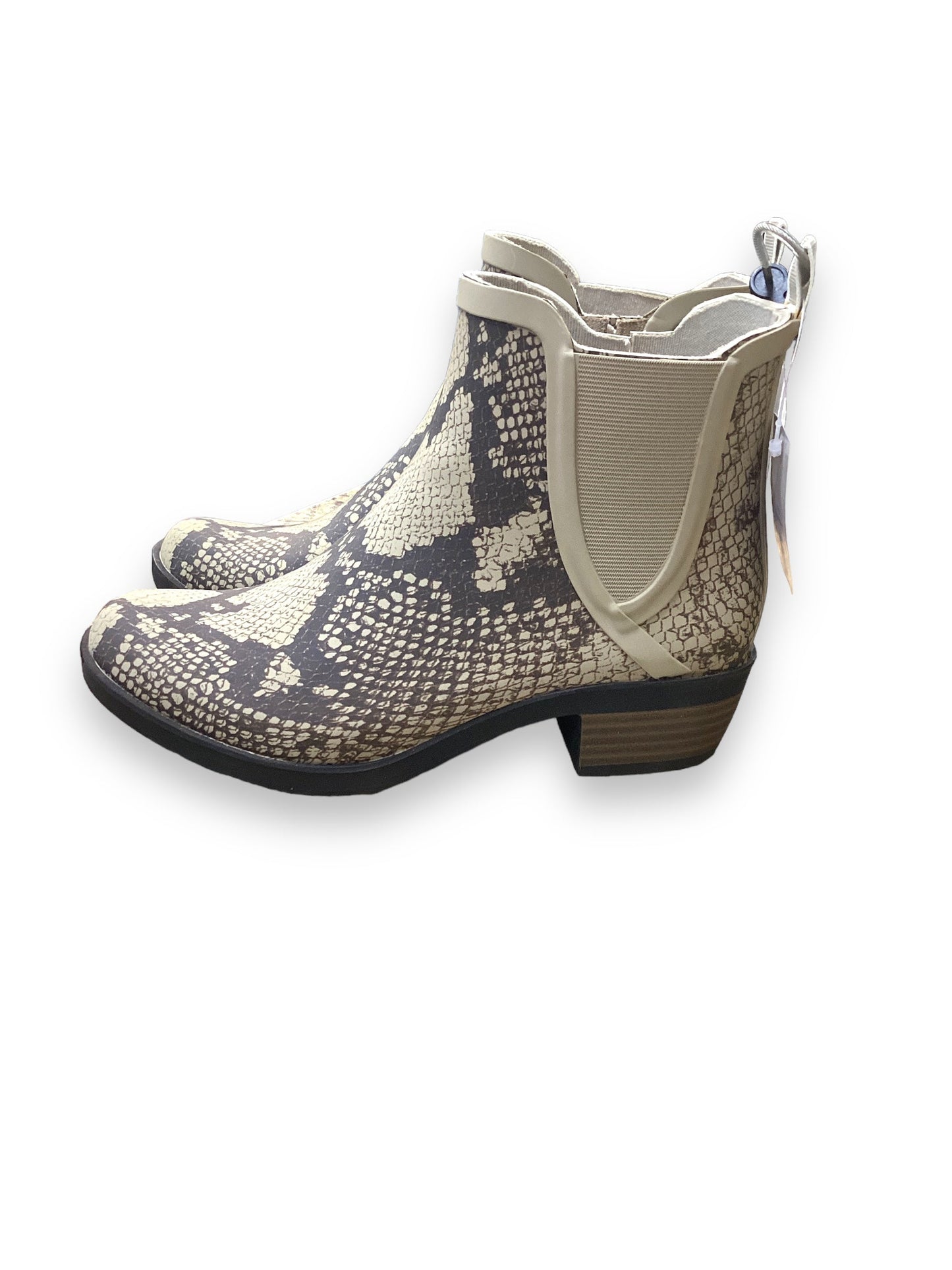 Snakeskin Print Boots Rain Lucky Brand, Size 6