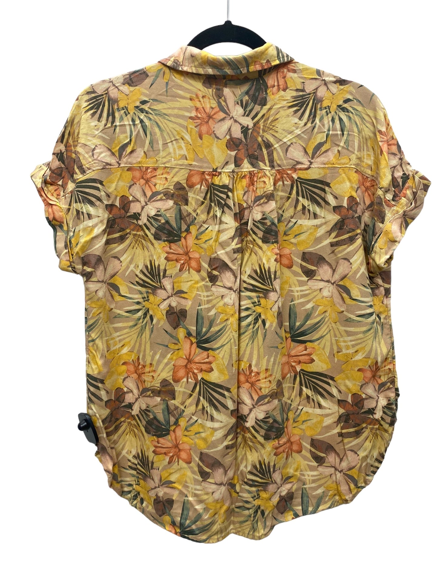 Top Short Sleeve By Time And Tru In Tropical Print, Size: S