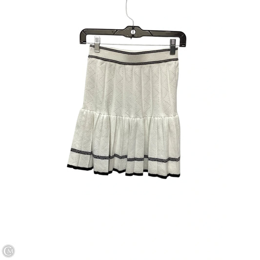 Skirt Mini & Short By Clothes Mentor In White, Size: S