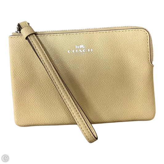 Wristlet Designer By Coach, Size: Medium