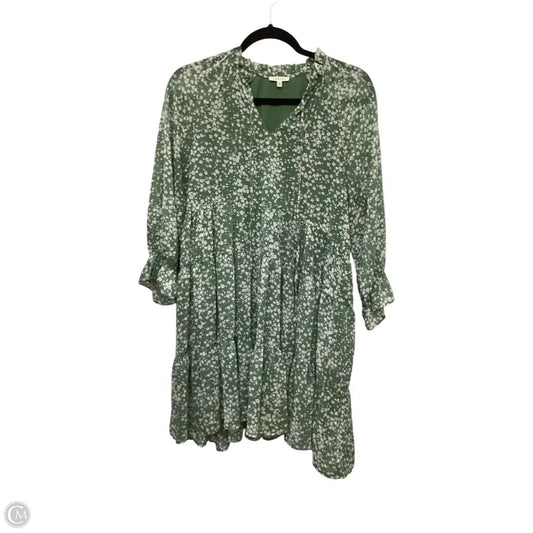 Dress Casual Short By Jodifl In Green, Size: S