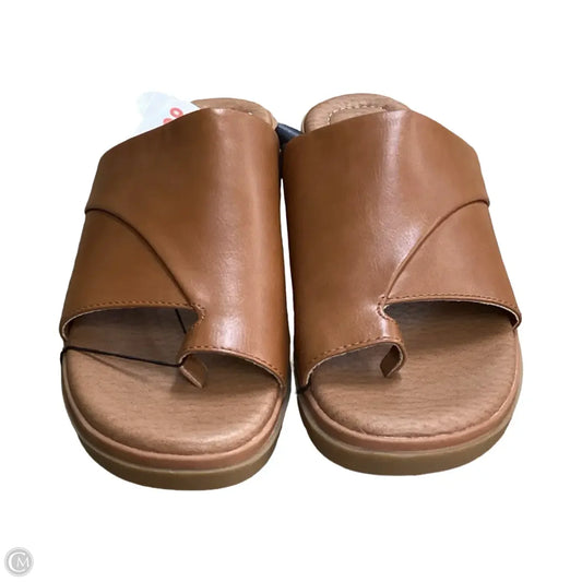 Sandals Heels Wedge By Bare Traps In Brown, Size: 6