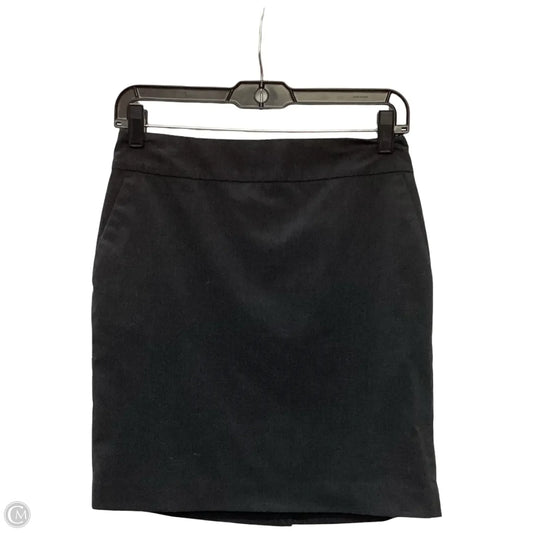 Skirt Mini & Short By Banana Republic In Grey, Size: 4p