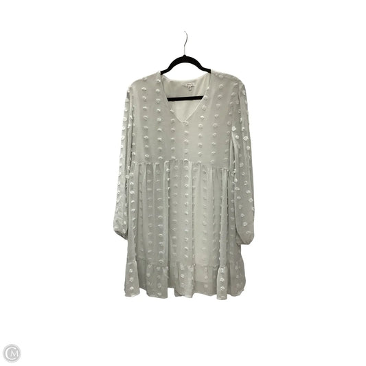 Dress Casual Short By Jodifl In Grey, Size: M