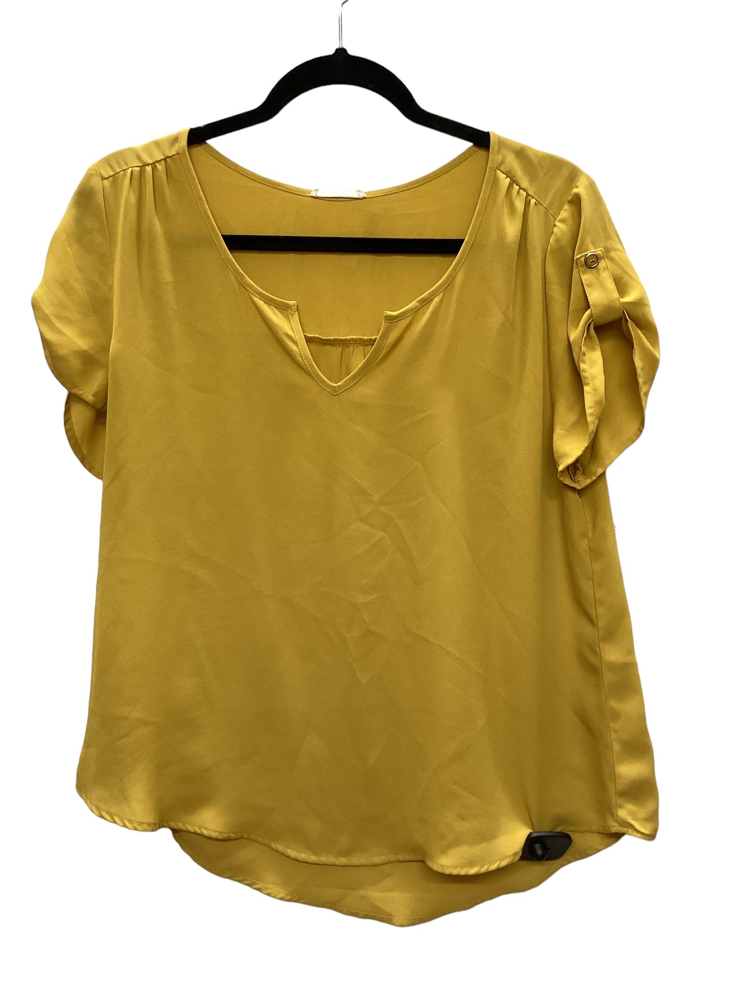 Yellow Top Short Sleeve Basic Clothes Mentor, Size L