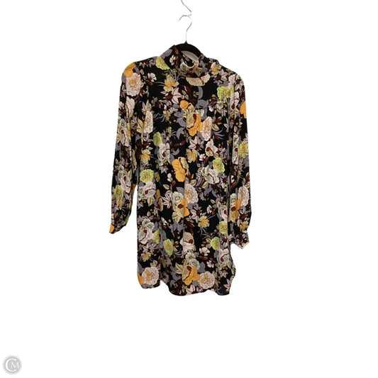 Dress Casual Short By Who What Wear In Floral Print, Size: S