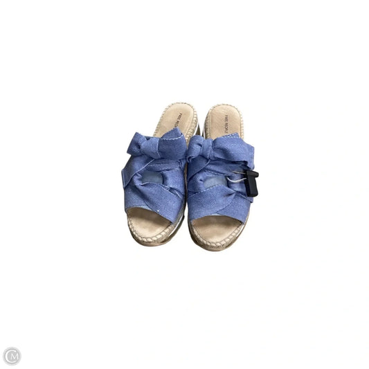 Sandals Heels Wedge By Free People In Blue Denim, Size: 8.5