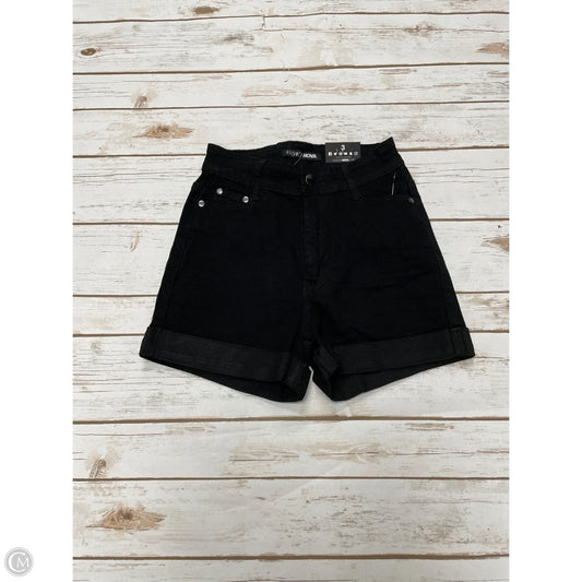 Shorts By Fashion Nova In Black, Size: 2