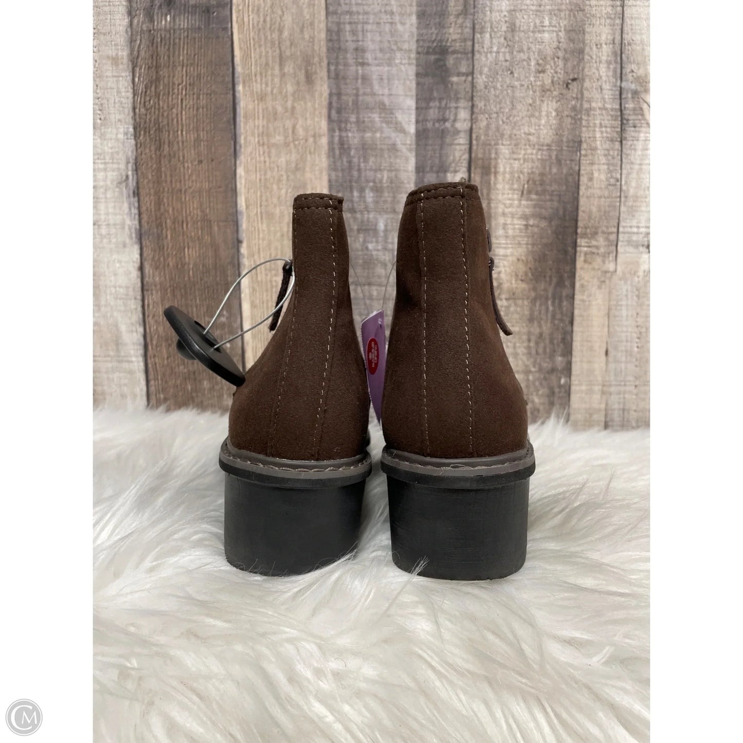 Boots Ankle Flats By Clarks In Brown, Size: 7