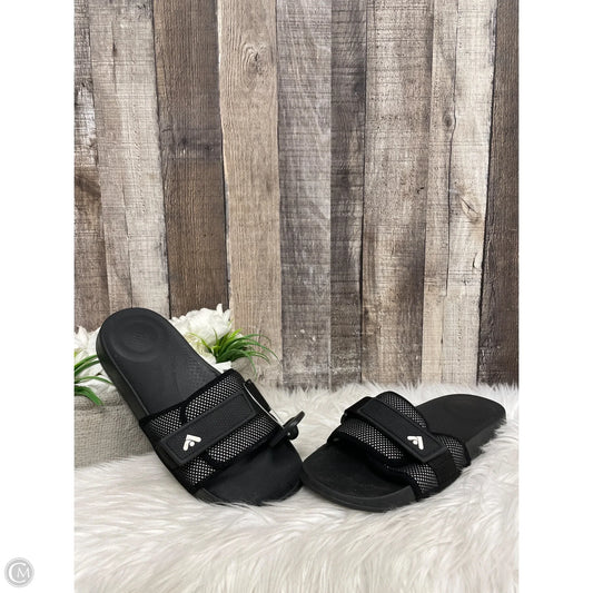 Sandals Flats By Fitflop In Black, Size: 8
