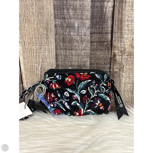 Wristlet By Vera Bradley, Size: Small