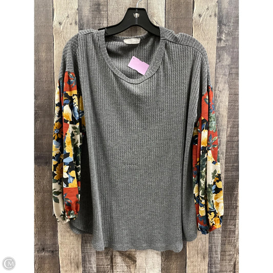 Top Long Sleeve By Entro In Grey, Size: M