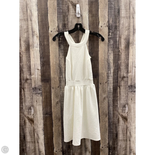 Dress Casual Short By Charlotte Russe In Cream, Size: M