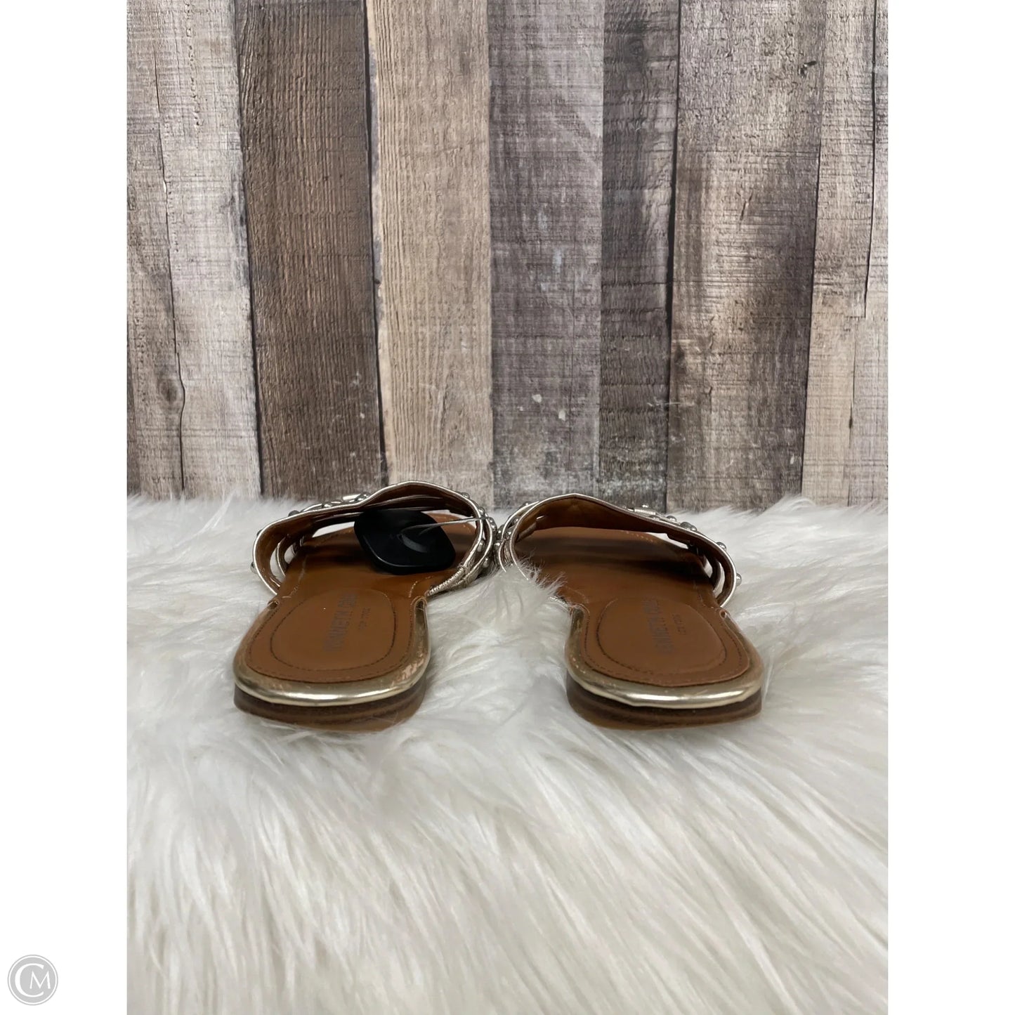 Sandals Flats By Kenneth Cole In Gold, Size: 8.5