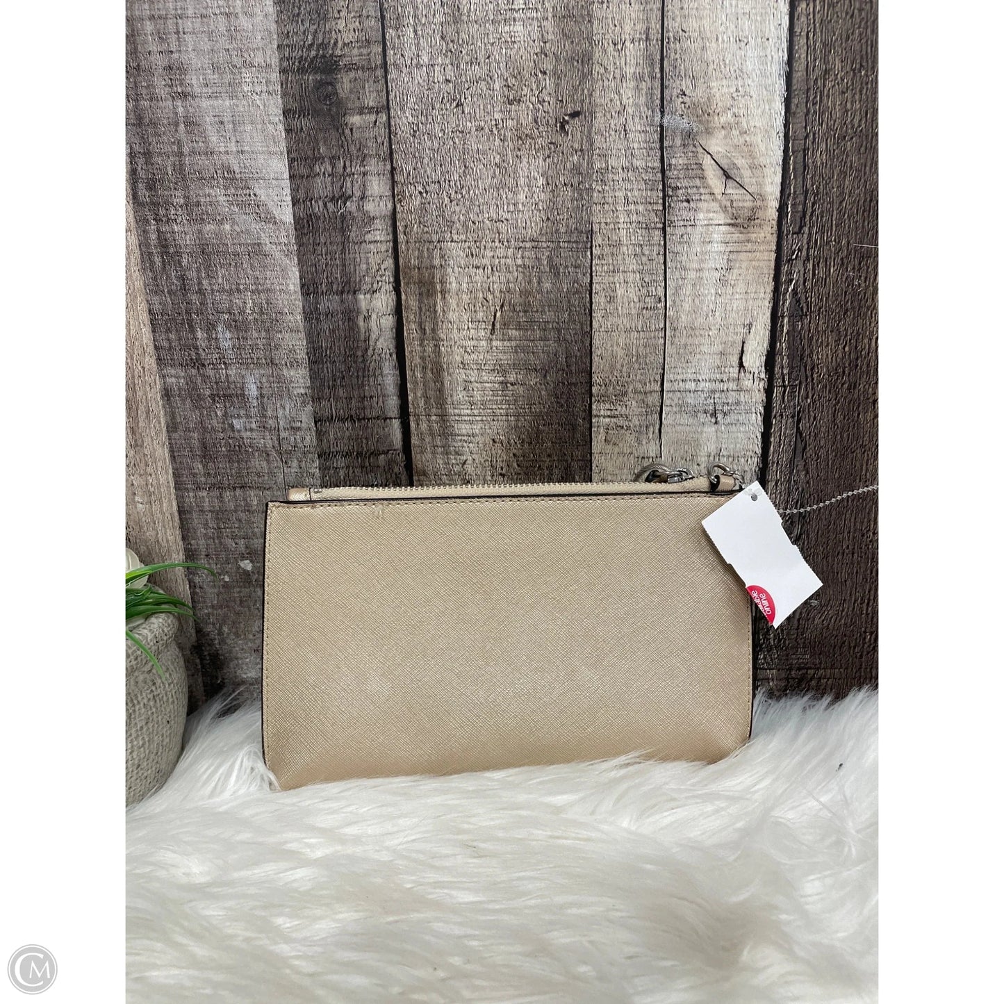 Wristlet By Calvin Klein, Size: Medium