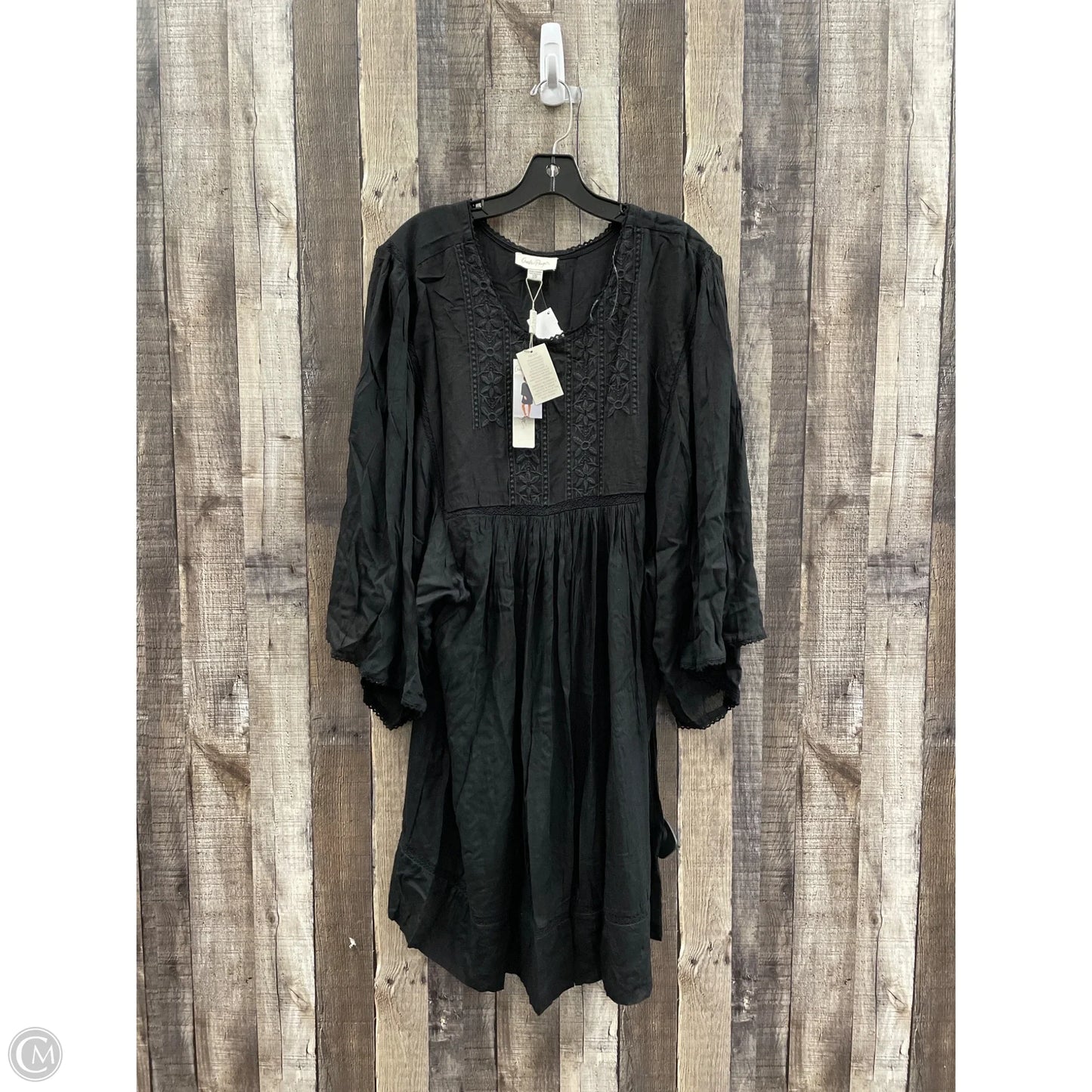 Dress Casual Short By Charlie Paige In Black, Size: L