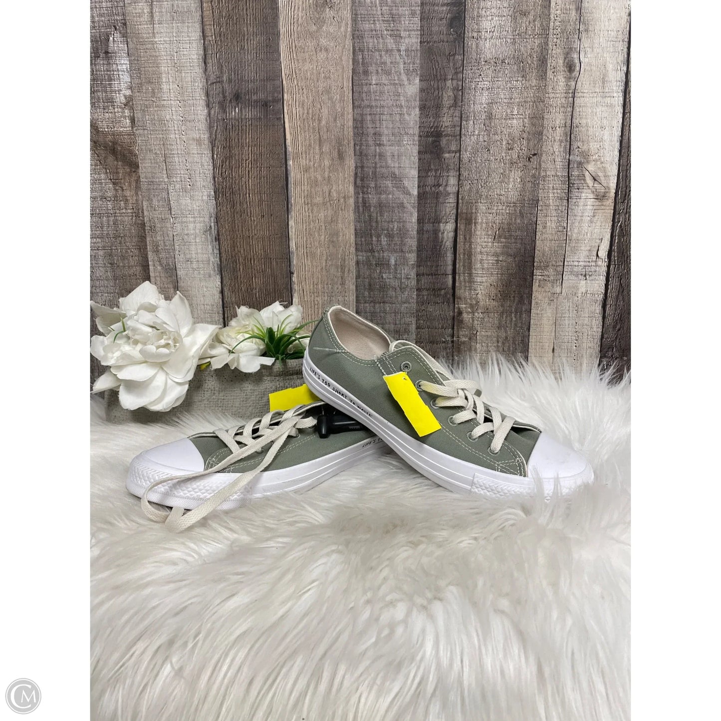 Shoes Sneakers By Converse In Green, Size: 9