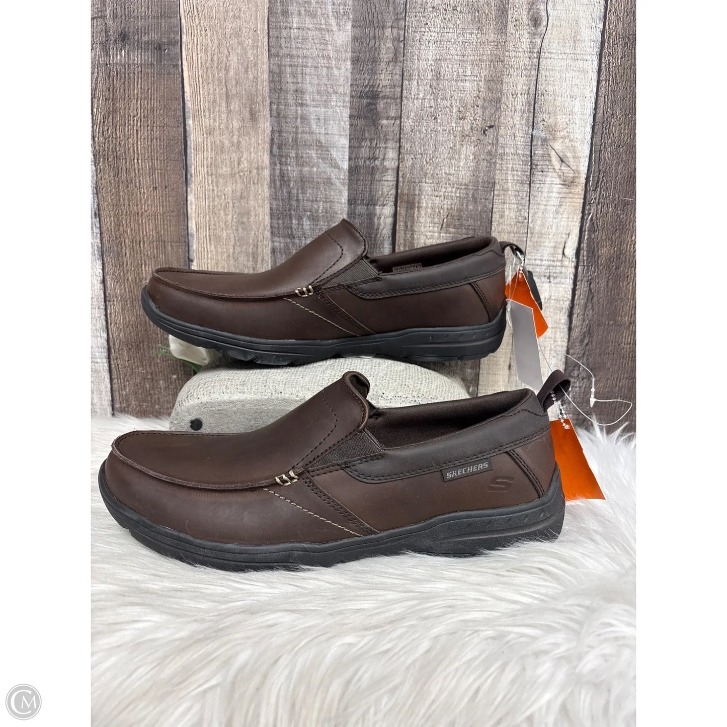 Shoes Flats By Skechers In Brown, Size: 10.5