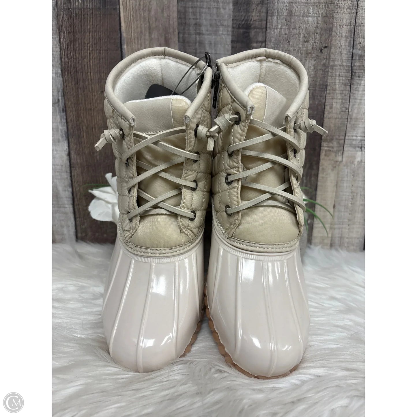 Boots Ankle Flats By So In Ivory, Size: 8