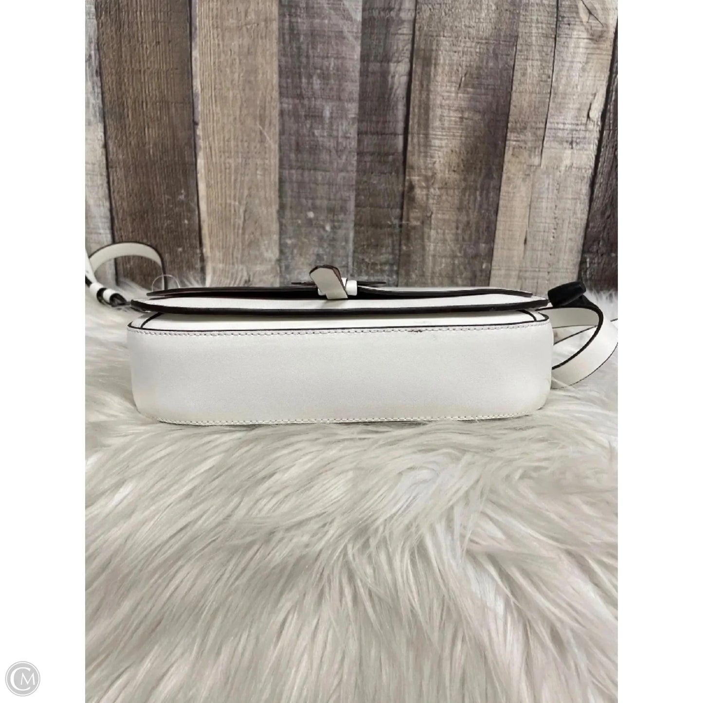 Crossbody Designer By Kate Spade, Size: Medium