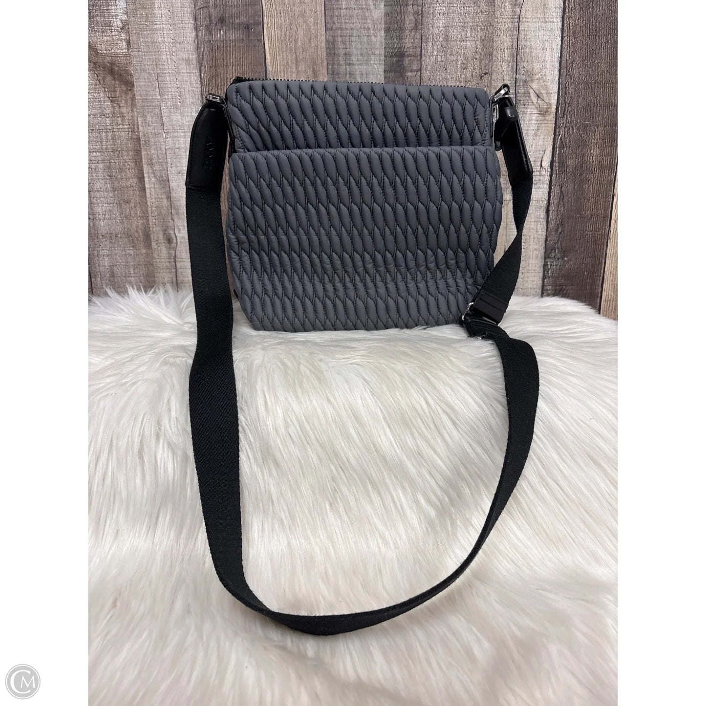 Crossbody By Dkny, Size: Large