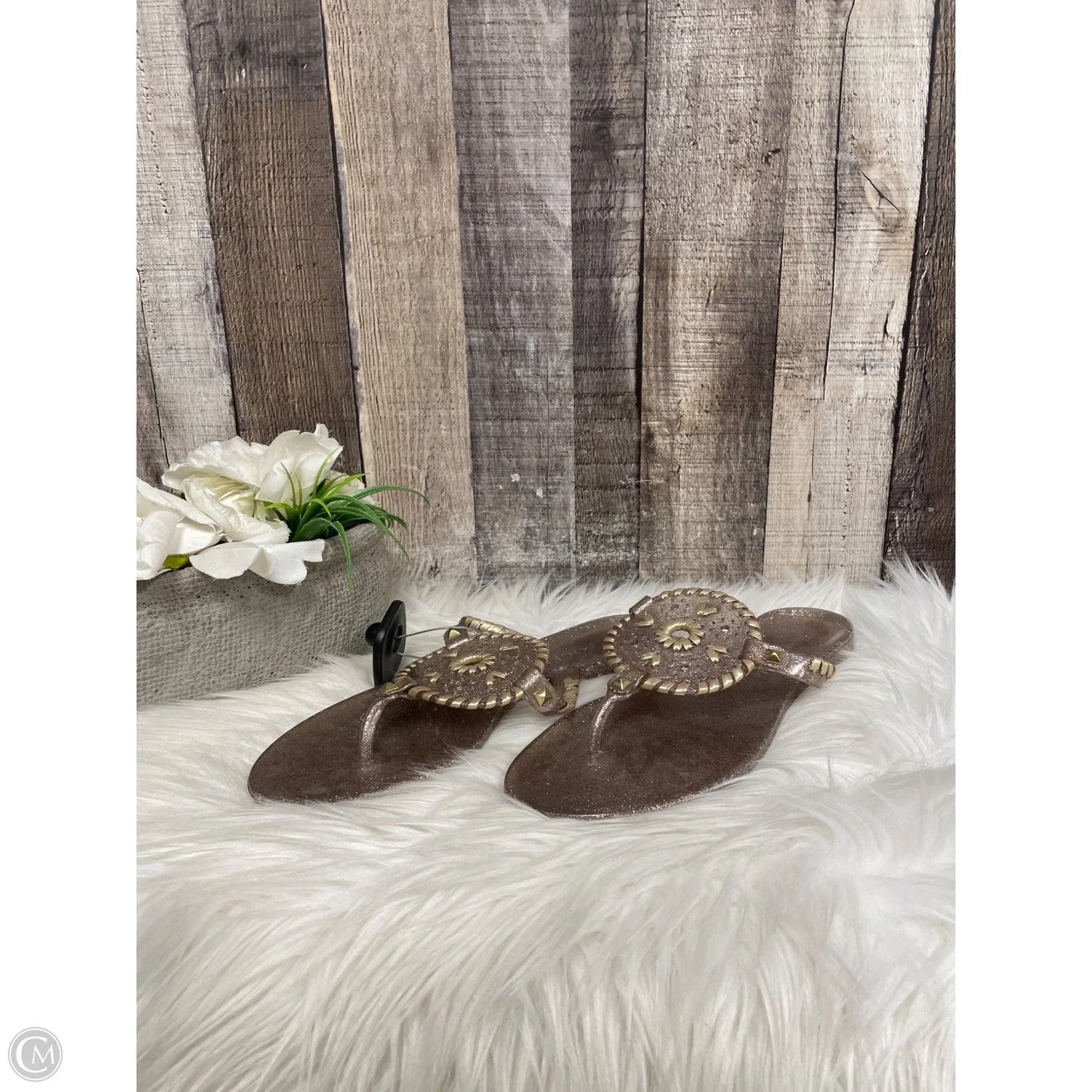 Sandals Flats By Jack Rogers In Silver, Size: 7