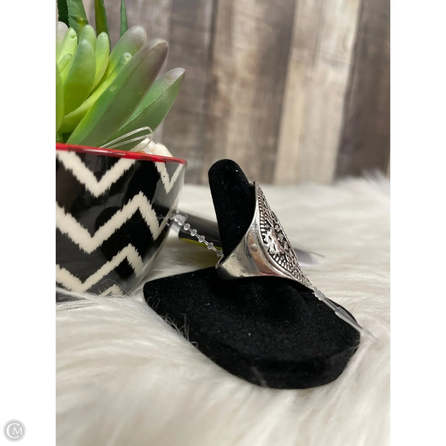 Ring Band By Cmf (Size 6)