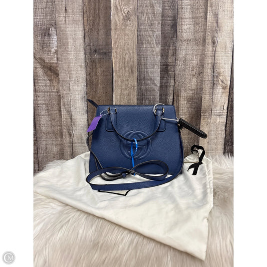 Crossbody Luxury Designer By Gucci, Size: Small