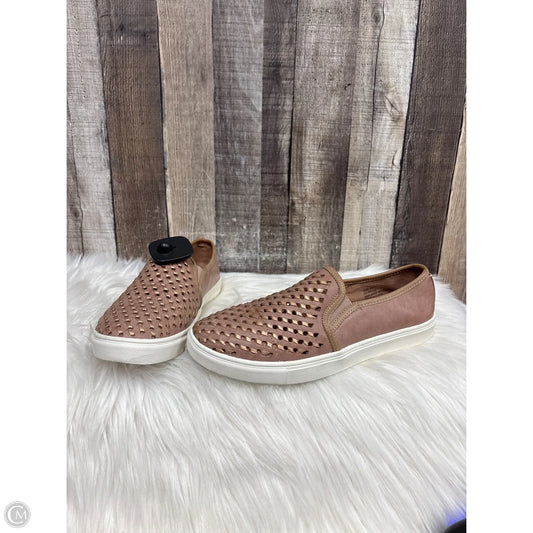 Shoes Flats By Gloria Vanderbilt In Brown, Size: 8.5