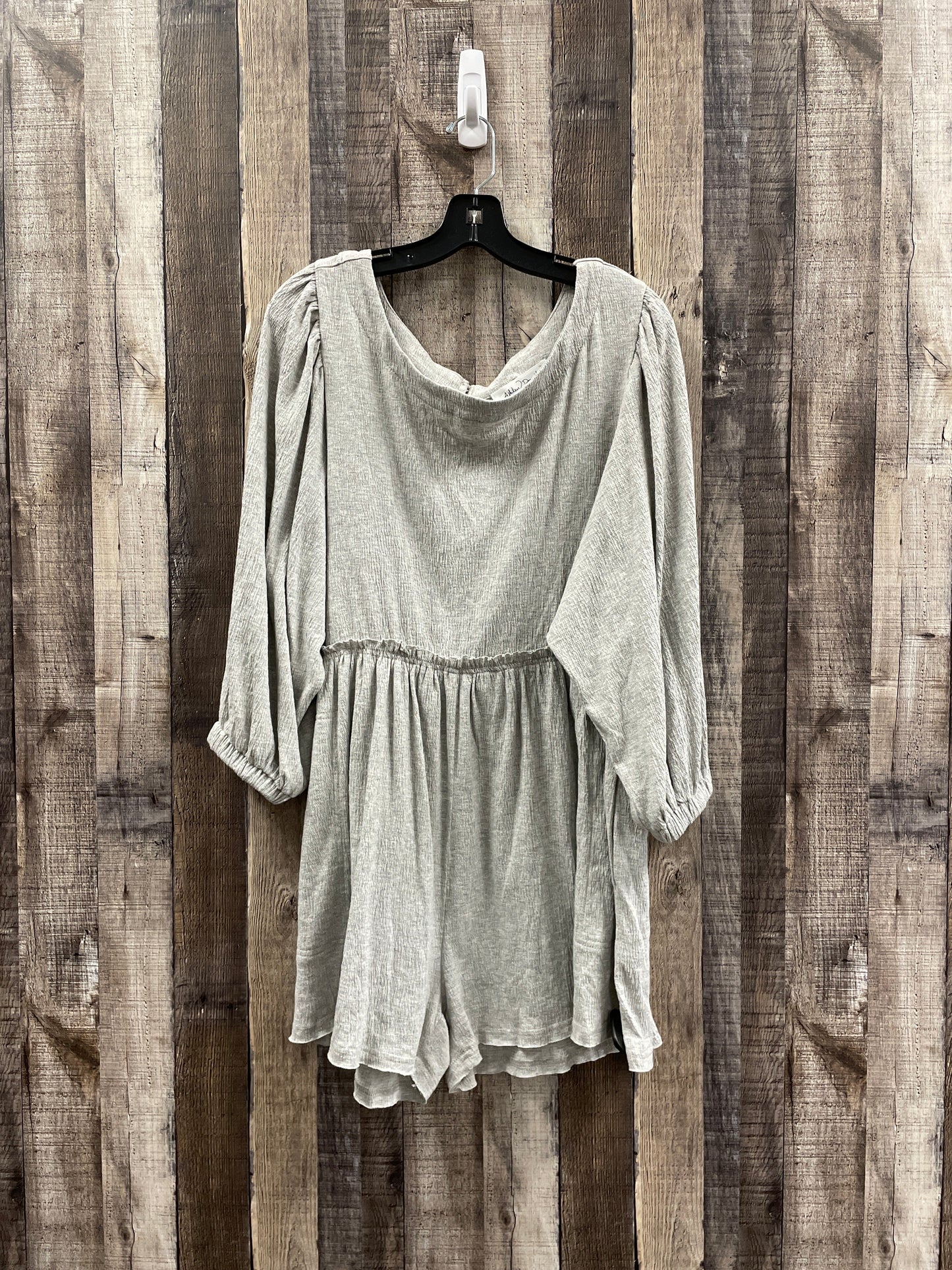 Romper By Cme  Size: L