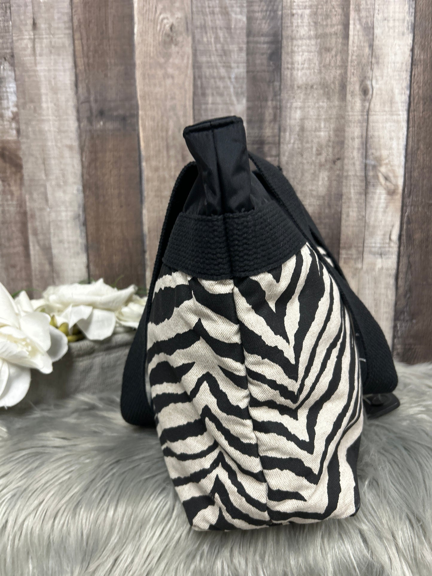 Zebra Print Tote Cme, Size Medium