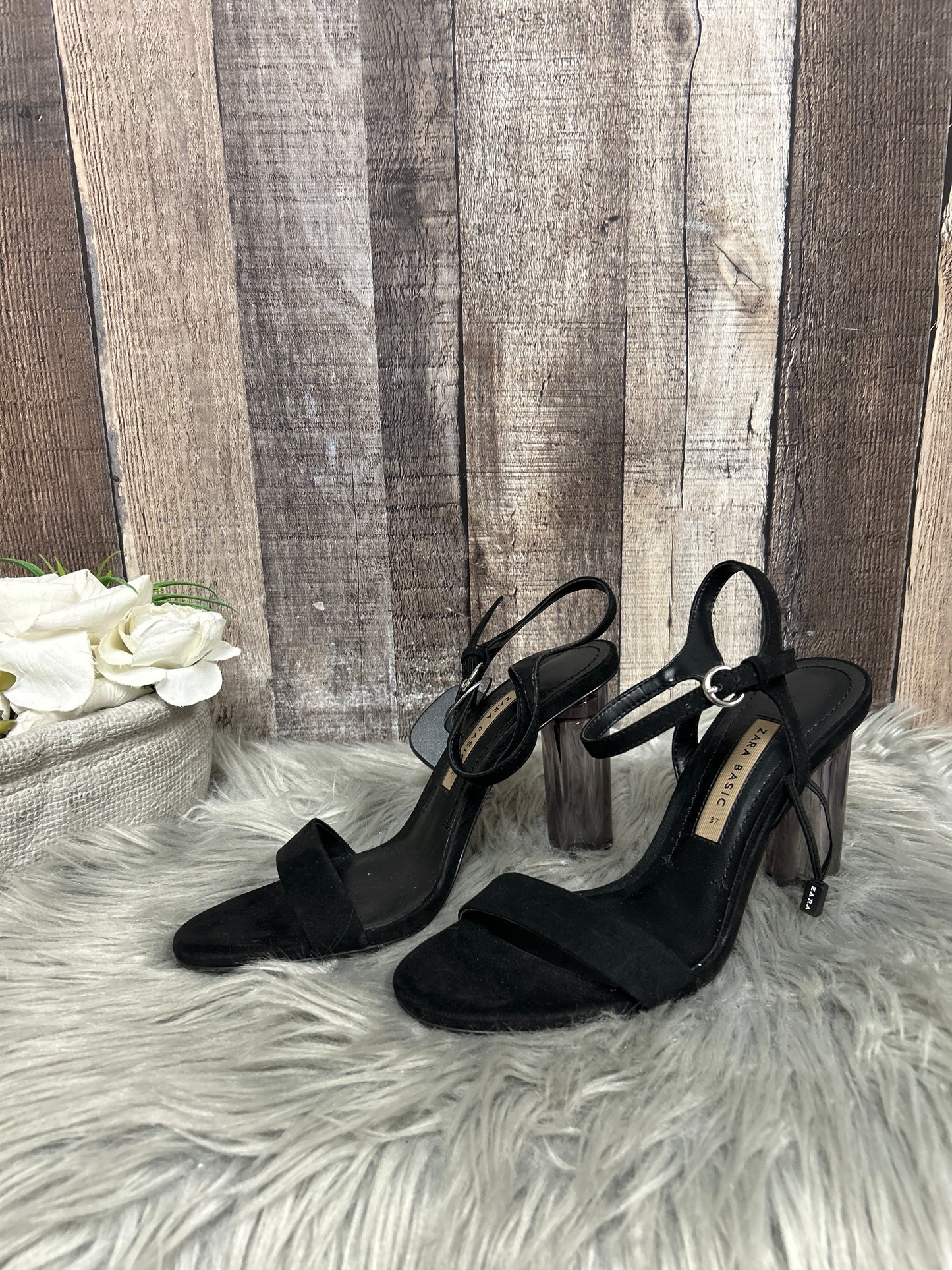 Black Shoes Heels Block Zara Basic, Size 7