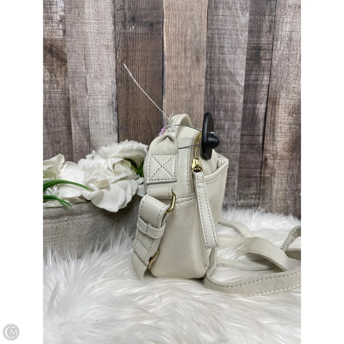 Crossbody Leather By Margot, Size: Medium